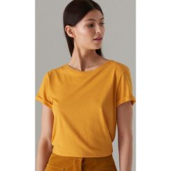 Koszulka basic z modalem - Żółty. Żółte koszulki damskie Mohito, s, bez wzorów, bez kołnierzyka. Za 29,99 zł.