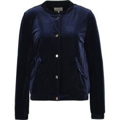 Kurtki i płaszcze damskie: Nümph REDLANDS Kurtka Bomber navy blazer