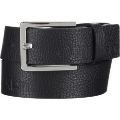 Calvin Klein Pasek Czarny. Czarne paski męskie w paski, ze skóry. Za 326,95 zł.