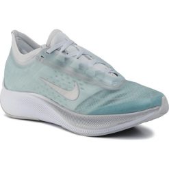 Buty NIKE - Zoom Fly 3 AT8241 302 Ocean Cube/Metallic Silver. Niebieskie buty sportowe damskie Nike, bez wzorów, z tworzywa sztucznego, sportowe, do biegania, nike zoom. W wyprzedaży za 449,00 zł.