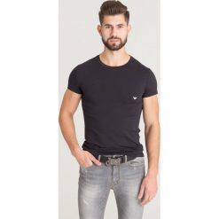 T-SHIRT EMPORIO ARMANI. Czarne t-shirty męskie xxl, z aplikacjami, z elastanu, z okrągłym kołnierzem. Za 169,00 zł.