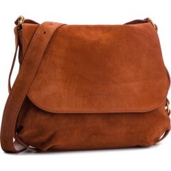 Torebka COCCINELLE - DS6 Alpha Suede E1 DS6 15 01 01 Mars Dust P07. Brązowe listonoszki damskie Coccinelle, ze skóry. Za 1399,90 zł.
