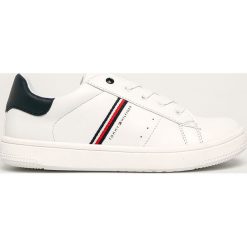 Tommy Hilfiger - Buty dziecięce. Niebieskie trampki chłopięce TOMMY HILFIGER, bez wzorów, ze skóry ekologicznej, sportowe, na sznurówki. Za 279,90 zł.