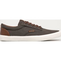 Jack & Jones - Buty. Szare sneakersy męskie Jack & Jones, z okrągłym noskiem, na sznurówki. Za 189,90 zł.