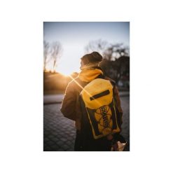 Plecak Explorer 20l Yellow. Żółte plecaki męskie marki Fish dry pack, z materiału, sportowe. Za 179,00 zł.
