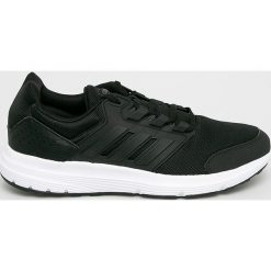 Adidas - Buty galaxy 4. Czarne buty sportowe męskie Adidas, ze skóry, na sznurówki, na fitness i siłownię. W wyprzedaży za 149,90 zł.