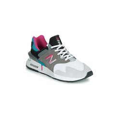 Buty New Balance 997. Szare trampki męskie New Balance, bez wzorów, bez zapięcia. Za 415,70 zł.