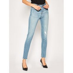 Jeansy Skinny Fit Guess 1981 W01A46 D3Y42. Niebieskie jeansy damskie Guess. W wyprzedaży za 249,00 zł.