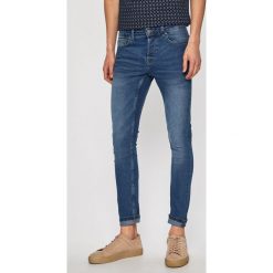 Only & Sons - Jeansy. Niebieskie jeansy męskie Only & Sons, bez wzorów. W wyprzedaży za 69,90 zł.