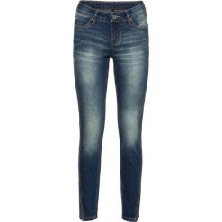 Dżinsy SKINNY z ukośnym szwem bocznym bonprix niebieski "stone". Niebieskie jeansy damskie bonprix, z jeansu. Za 49,99 zł.