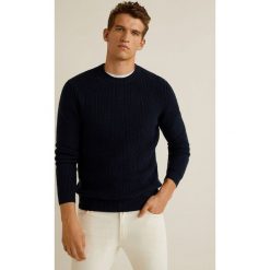Mango Man - Sweter Park. Niebieskie swetry męskie marki Mango Man, s, bez wzorów, z elastanu, z okrągłym kołnierzem, bez kaptura. W wyprzedaży za 139,90 zł.