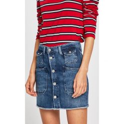 Pepe Jeans - Spódnica. Niebieskie spódniczki damskie Pepe Jeans, na co dzień, s, bez wzorów, z bawełny, casualowe, mini, proste. W wyprzedaży za 219,90 zł.