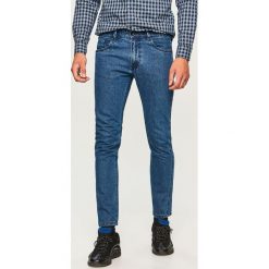 Jeansy slim fit - Niebieski. Niebieskie jeansy męskie slim marki Reserved. Za 129,99 zł.