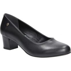 Czarne czółenka na niskim obcasie Casu 3015. Czarne buty ślubne damskie marki Casu, na niskim obcasie. Za 78,99 zł.