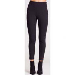CZARNE LEGGINSY TWINSET Z APLIKACJĄ. Czarne spodnie damskie Twinset. Za 309,50 zł.