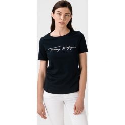 Tommy Hilfiger Koszulka Niebieski. Niebieskie koszulki damskie TOMMY HILFIGER, l, z aplikacjami, z bawełny, bez kołnierzyka. Za 240,95 zł.