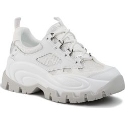 Sneakersy LIU JO - Wave 01 BA0023 TX092 White 01111. Białe półbuty damskie Liu Jo, ze skóry. Za 759,00 zł.