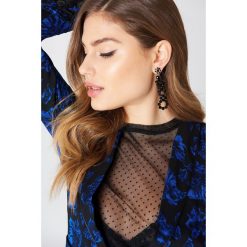 Kolczyki damskie: NA-KD Accessories Wiszące kolczyki z koralikami – Black