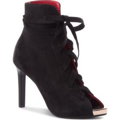 Buty damskie: Szpilki CARINII – B4643 360-000-000-C17