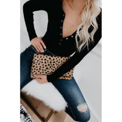 Damska bluzka HONEY BLACK. Czarne bluzki damskie s. W wyprzedaży za 29,00 zł.