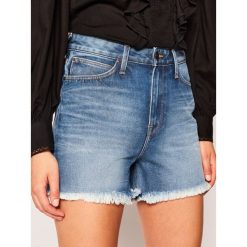 Szorty jeansowe Lee Mom L37MGAPE. Niebieskie szorty damskie Lee, l, bez wzorów, z bawełny. Za 269,00 zł.