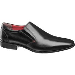 Eleganckie buty męskie AM SHOE czarne. Czarne buty wizytowe męskie AM SHOE, ze skóry, bez zapięcia. Za 159,90 zł.
