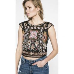 Answear - Top. Czarne bluzki damskie marki ANSWEAR, s, z tkaniny, casualowe, z okrągłym kołnierzem, bez rękawów. W wyprzedaży za 59,90 zł.