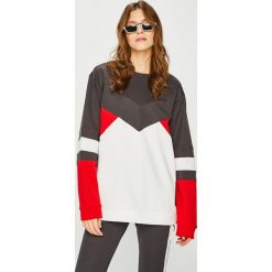 Calvin Klein Performance - Bluza. Czarne bluzy damskie marki Calvin Klein Performance, s, z bawełny, bez kaptura. W wyprzedaży za 299,90 zł.
