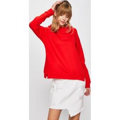 Vero Moda - Bluza. Białe bluzy damskie Vero Moda, s, z nadrukiem, z bawełny, bez rękawów, z kapturem. W wyprzedaży za 89,90 zł.