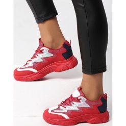 Czerwone Sneakersy Elektra. Czerwone sneakersy damskie Born2be. Za 99,99 zł.