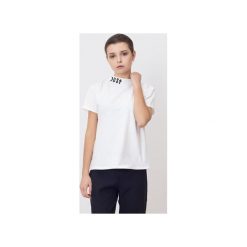 T-shirt DUST. Białe t-shirty damskie marki Dust, z nadrukiem, z bawełny, z golfem. Za 90,00 zł.