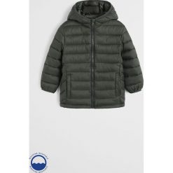 Mango Kids - Kurtka dziecięca Unico6 122-164 cm. Czerwone kurtki chłopięce z poliesteru, krótkie. Za 89,90 zł.