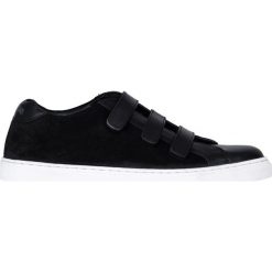 Sneakersy BUCN000083. Czarne sneakersy męskie Giacomo Conti, na rzepy. Za 339,00 zł.