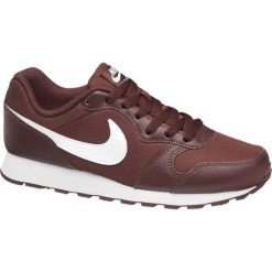 Sneakersy młodzieżowe Nike Md Runner 2 NIKE bordowe. Czerwona sneakersy damskie Nike, ze skóry. Za 219,90 zł.