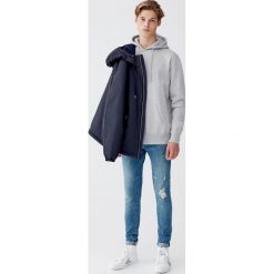 Bluza basic z kieszenią kangurką. Szare bluzy męskie marki Pull&Bear, m. Za 79,90 zł.