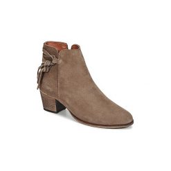 Botki Betty London HEIDI. Pomarańczowe botki damskie Betty London, bez obcasa, bez zapięcia. Za 309,00 zł.