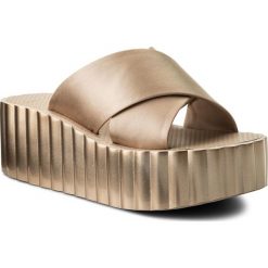 Chodaki damskie: Klapki TORY BURCH – Scallop Wedge Flip Flop 39754 Bellini Blush 669