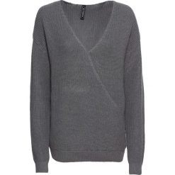 Sweter z efektem założenia kopertowego bonprix szary melanż. Szare swetry damskie bonprix, bez wzorów, bez rękawów, bez kaptura. Za 99,99 zł.