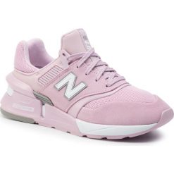Sneakersy NEW BALANCE - WS997GRP Różowy. Różowe półbuty damskie New Balance, na co dzień, bez wzorów, ze skóry, bez obcasa, na płaskiej podeszwie, bez zapięcia. W wyprzedaży za 269,00 zł.