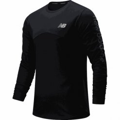 Koszulka treningowa MT013002BK. Koszulki męskie New Balance, m, bez wzorów, bez kołnierzyka, z długim rękawem, długie. W wyprzedaży za 99,99 zł.