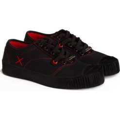 Tenisówki damskie: Woox Canvasove Trampki Unisex | Made in Czech Republic | Czarne Nanohu Bassus Ater – 44 – 44 – 8595564775454