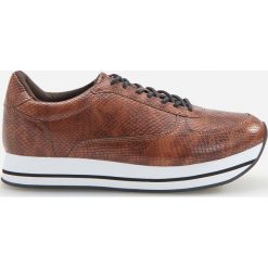 Buty w sportowym stylu - Brązowy. Pomarańczowe buty sportowe damskie Reserved, bez wzorów, sportowe. Za 139,99 zł.