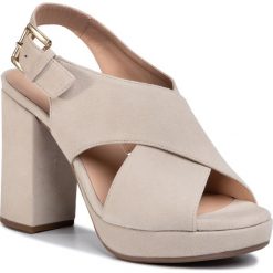 Sandały GEOX - D Gerbera H. C D02GRC 00021 C6738 Lt Taupe. Brązowe klapki damskie Geox, bez wzorów, ze skóry, bez obcasa, na obcasie. W wyprzedaży za 289,00 zł.