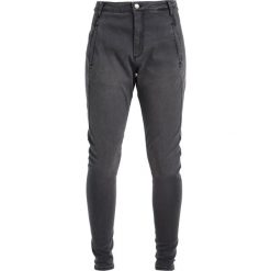 Jeansy damskie: Fiveunits JOLIE Jeansy Relaxed Fit grey denim