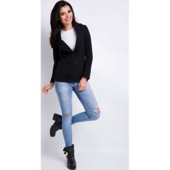 Czarny Żakiet na Suwak z Szalowym Kołnierzem. Czarne marynarki damskie Molly.pl, s, bez wzorów, z elastanu. Za 129,90 zł.