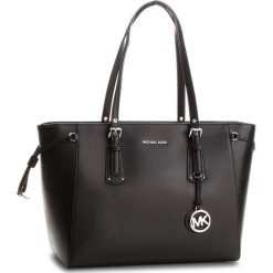 Torebka MICHAEL MICHAEL KORS - Voyager 30H7SV6T8L Black. Czarne torebki klasyczne damskie MICHAEL Michael Kors, bez wzorów, ze skóry, klasyczne, duże, bez dodatków. W wyprzedaży za 979,00 zł.