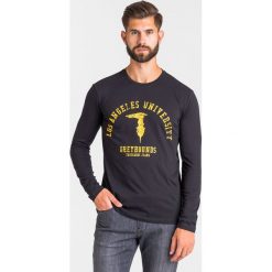 LONGSLEEVE Trussardi Jeans. Czarne bluzy męskie Trussardi Jeans, s, z nadrukiem, z bawełny, z okrągłym kołnierzem, bez rękawów, bez kaptura. Za 299,00 zł.