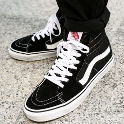 Buty Vans SK8-Hi (VD5IB8C). Szare buty sportowe damskie marki Vans, z zamszu, vans sk8. Za 239,99 zł.