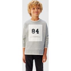 Mango Kids - Bluza dziecięca Wheels 110-164 cm. Szare bluzy chłopięce Mango Kids, z nadrukiem, z bawełny, bez rękawów, bez kaptura. Za 69,90 zł.