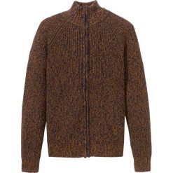 Sweter rozpinany bonprix brązowo-ciemnoniebieski melanż. Pomarańczowe kardigany męskie bonprix, s, bez wzorów, z bawełny. Za 109,99 zł.
